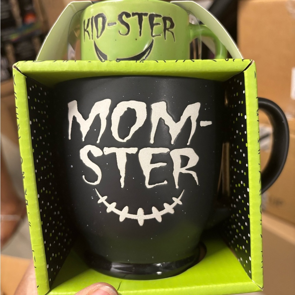 NEW MOM-STER MUG & KID-STER MUG HALLOWEEN MUG SET OF 2 CERAMIC MUG RARE